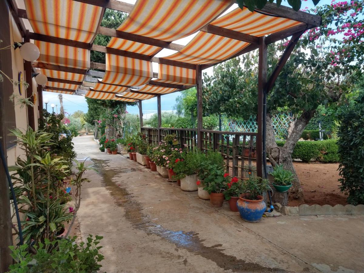 Bed and Breakfast Il Gazebo Scoglitti Exterior foto