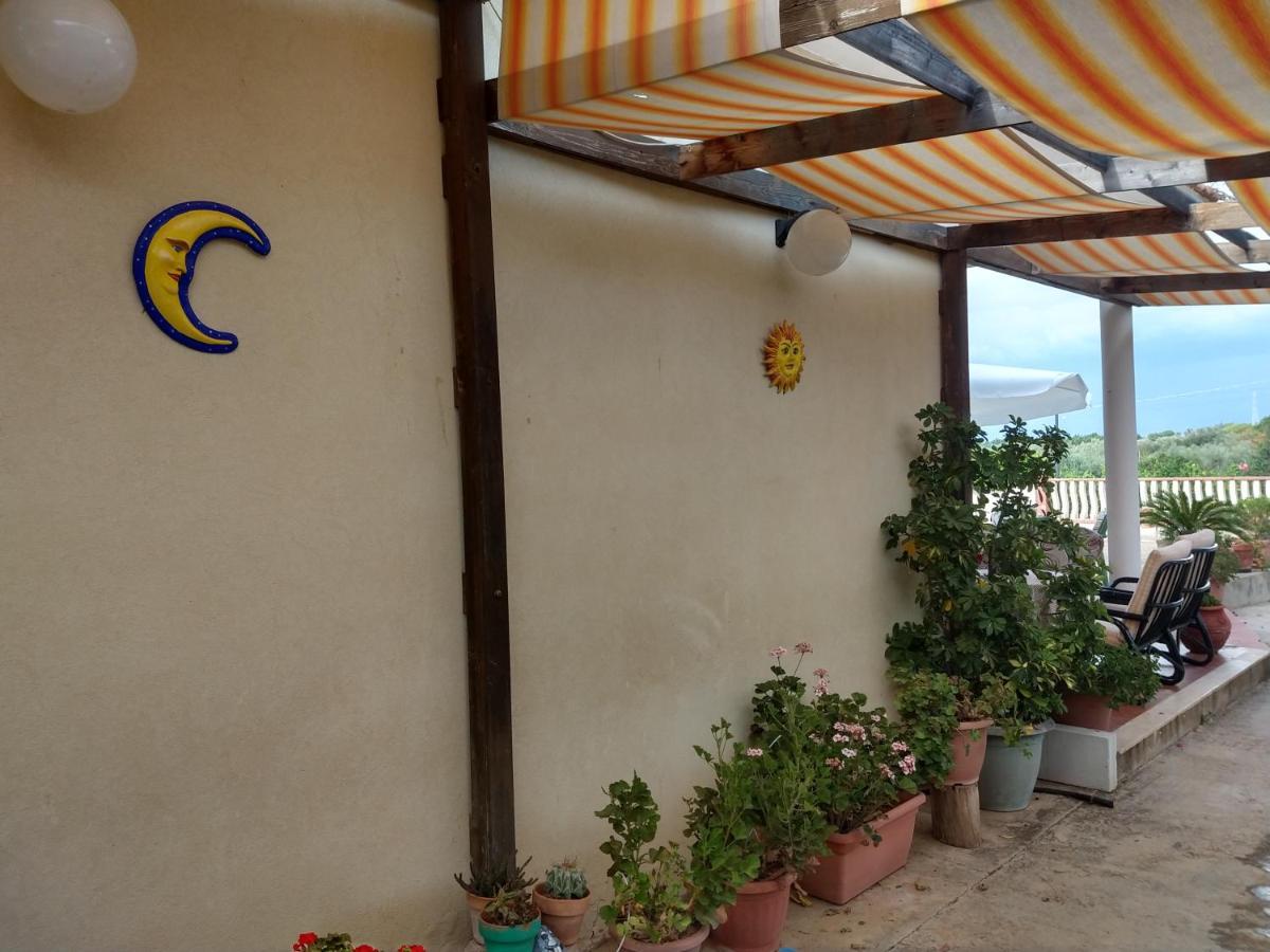 Bed and Breakfast Il Gazebo Scoglitti Exterior foto